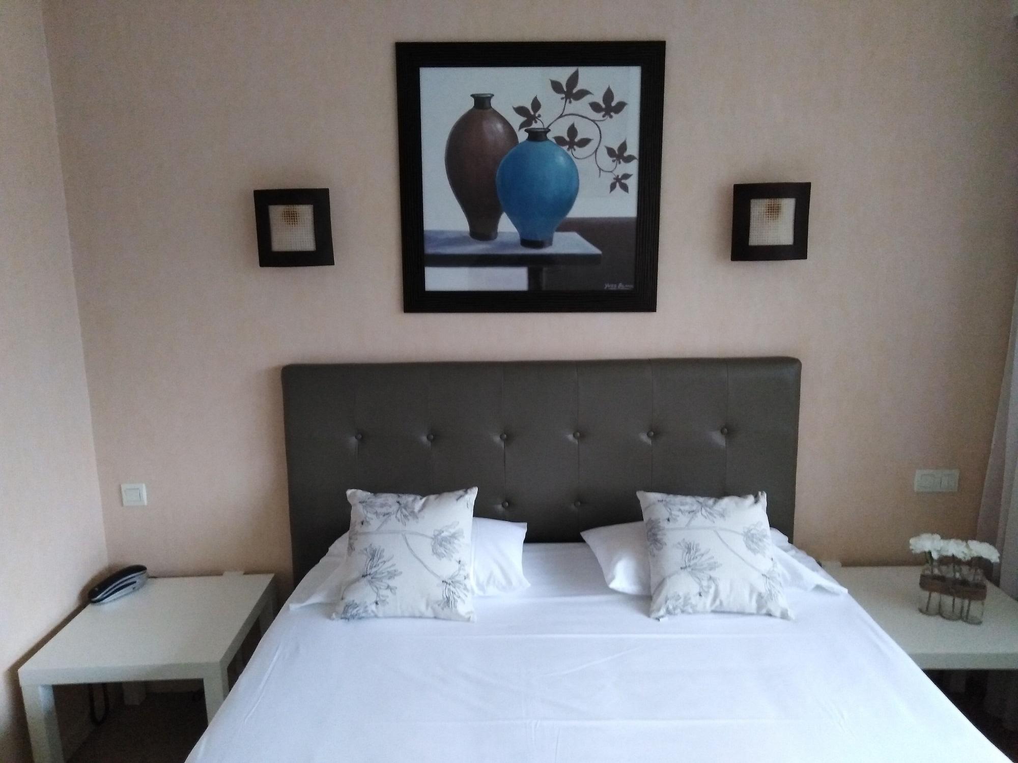 Hotel Astoria Saint-Etienne  Exteriör bild