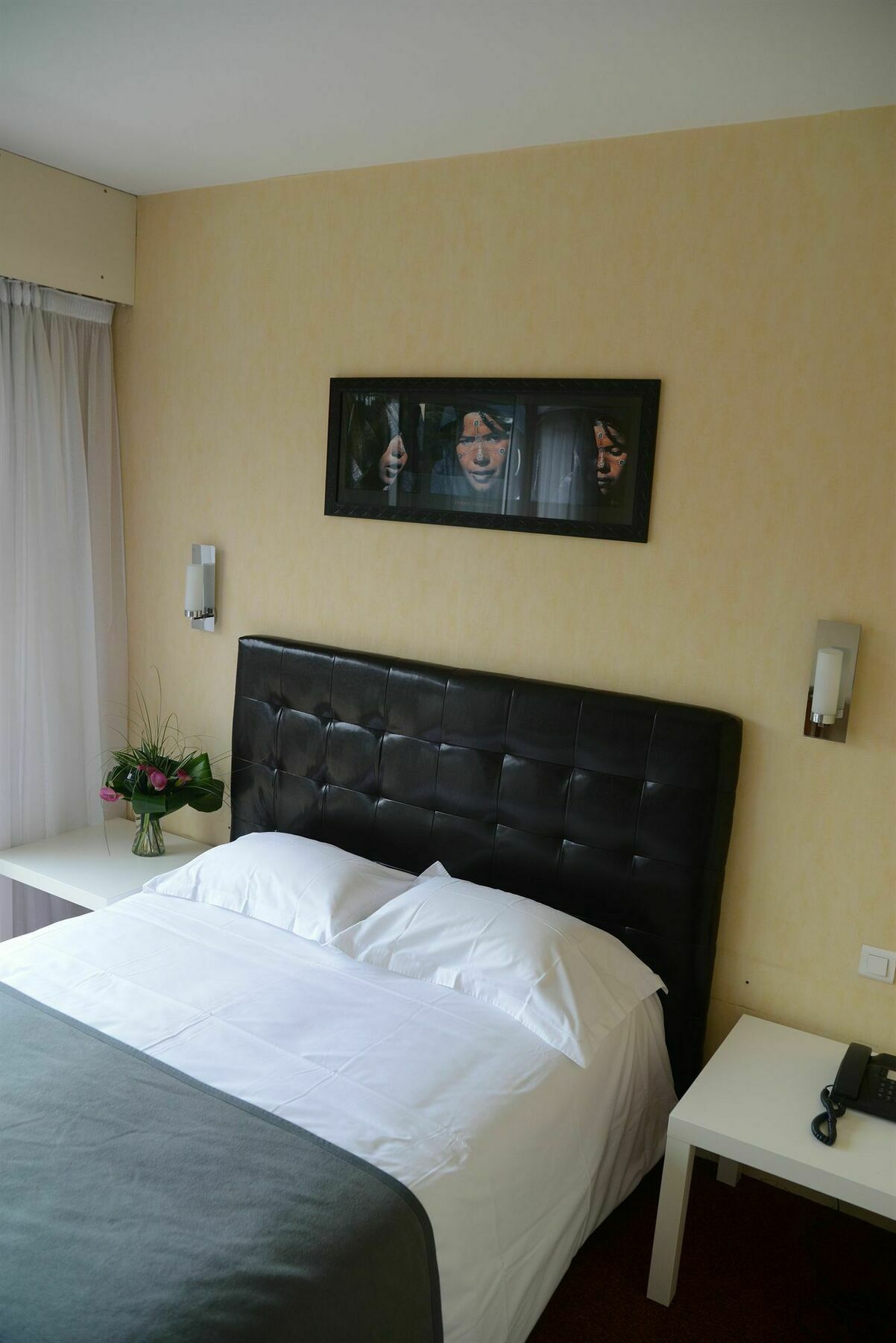 Hotel Astoria Saint-Etienne  Exteriör bild